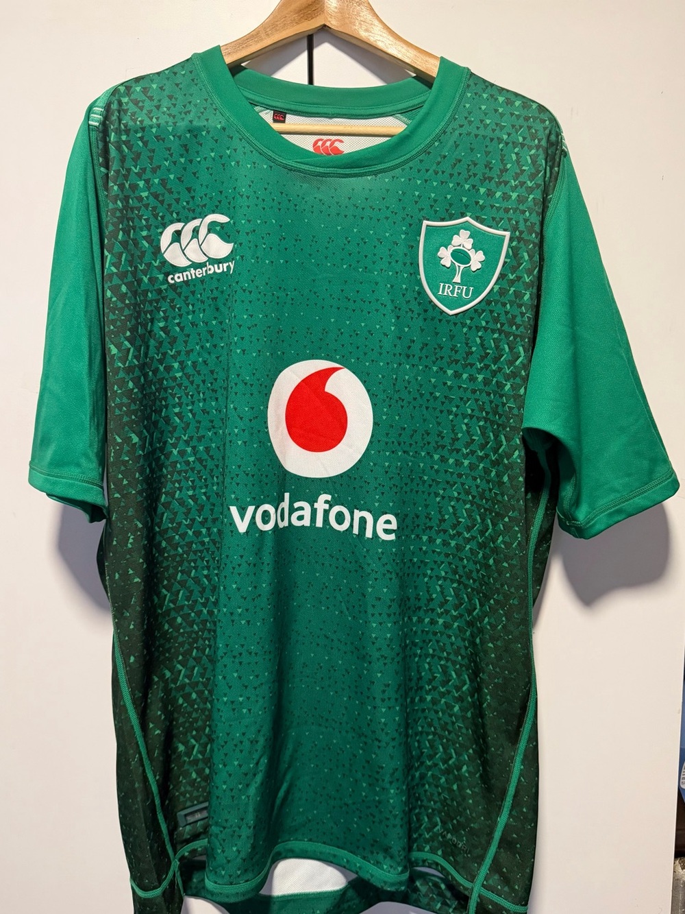 Canterbury 2XL Athletic Jersey - Green Collar with Red Logo